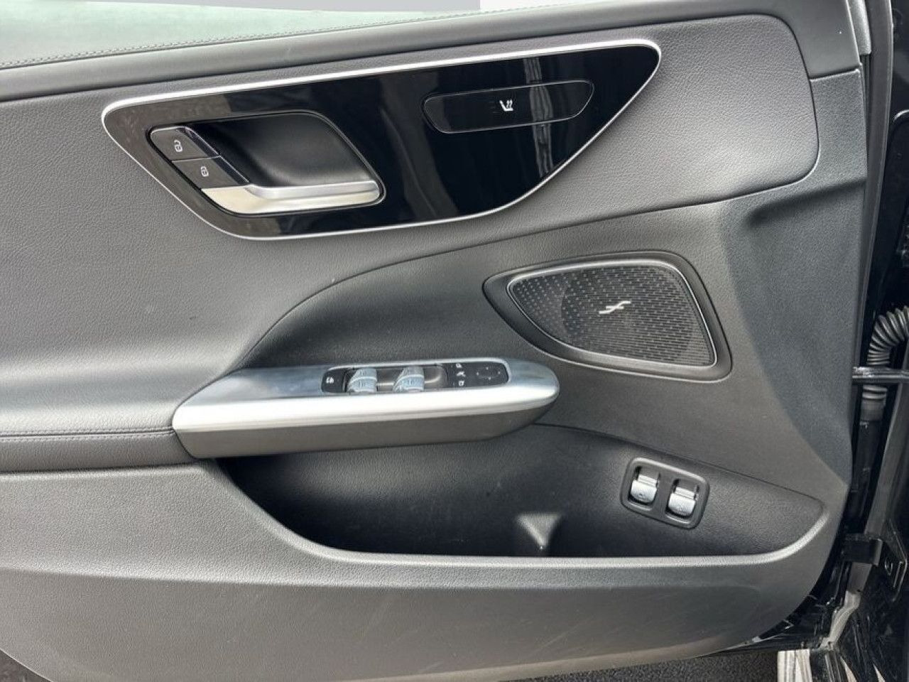 Mercedes-Benz C-Klasse – Bild 21