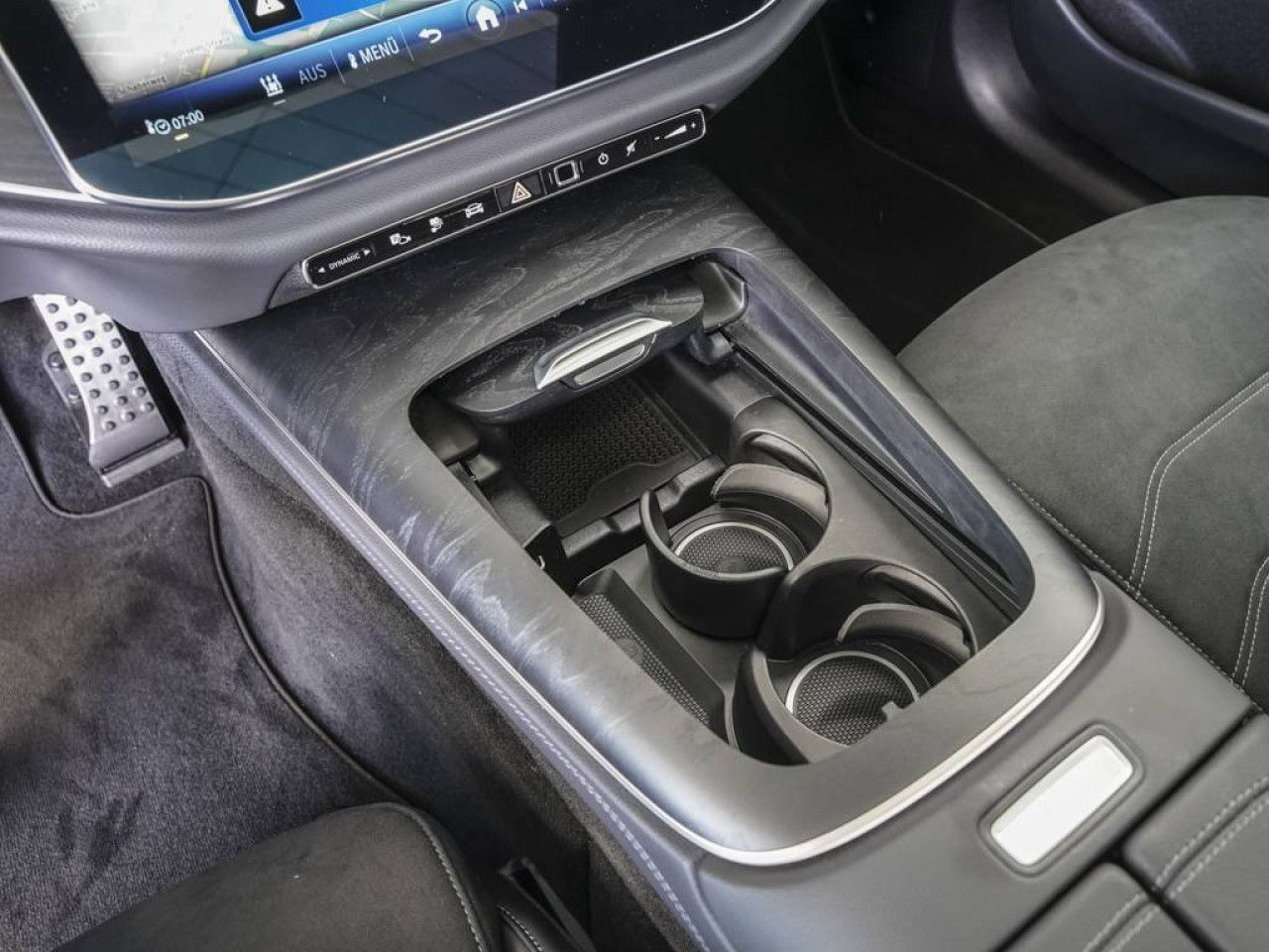 Mercedes-Benz E-Klasse – Bild 16