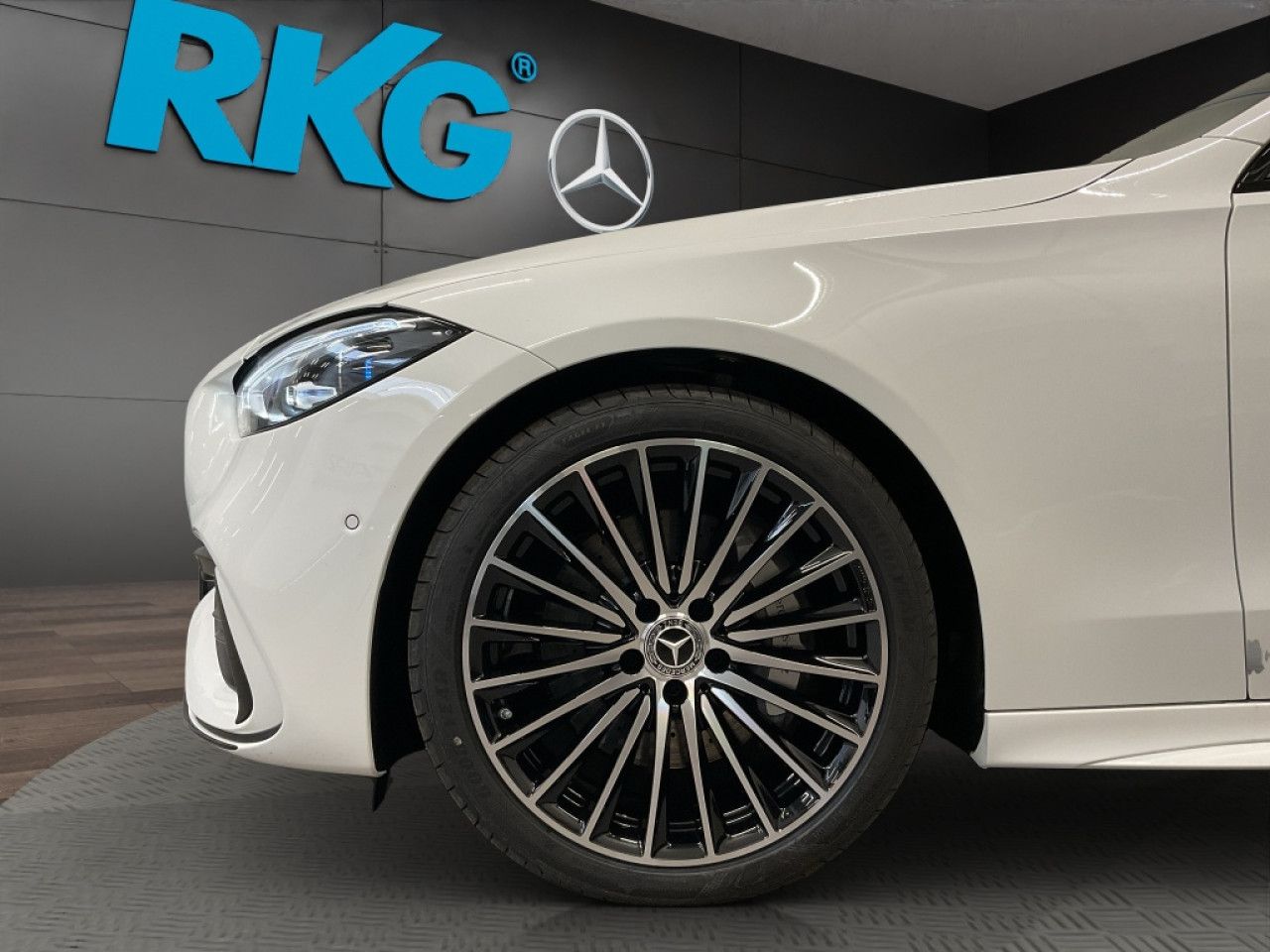 Mercedes-Benz C-Klasse – Bild 15