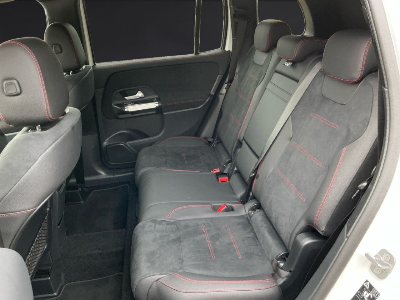 Mercedes-Benz GLB – Bild 13
