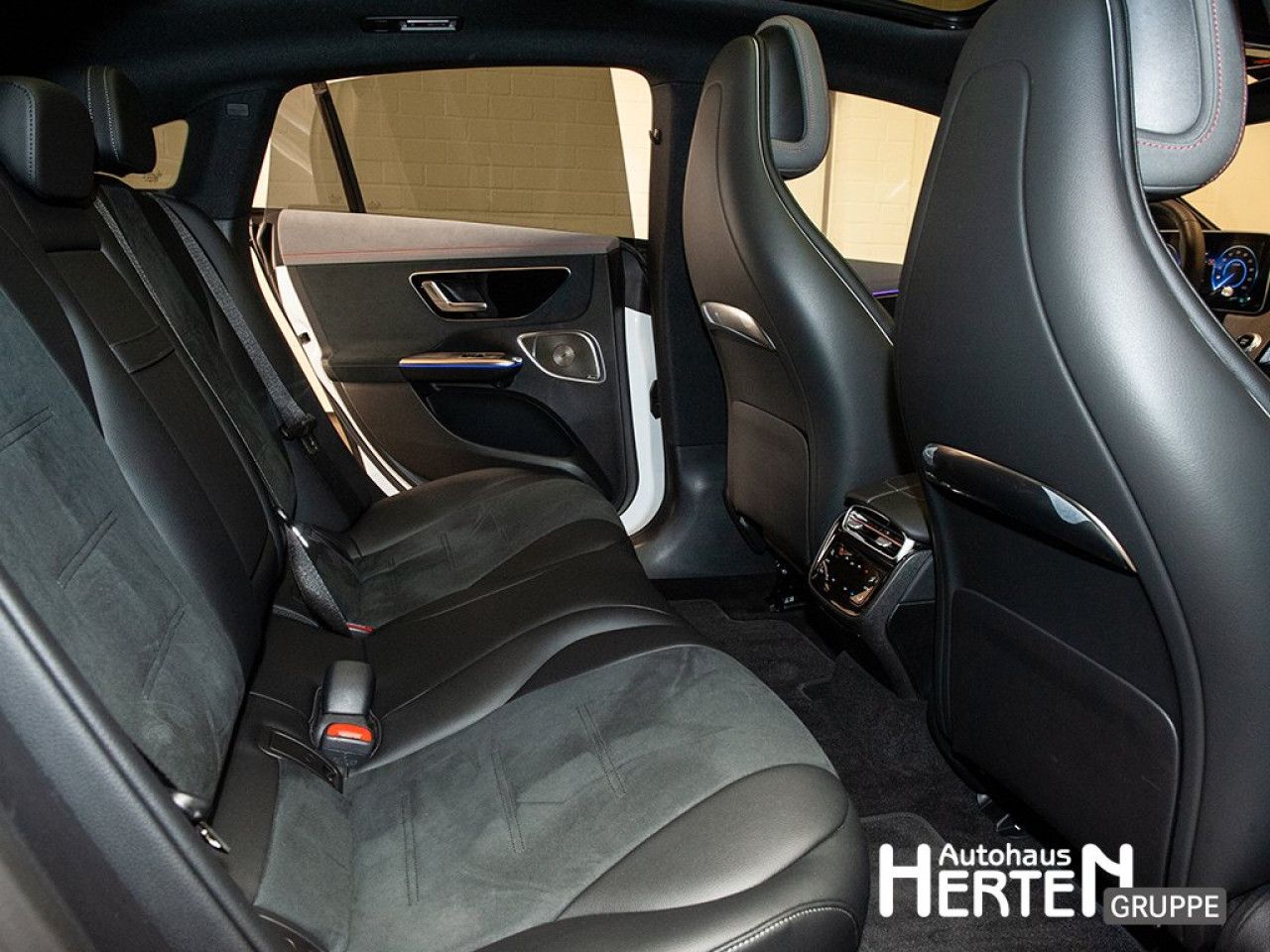 Mercedes-Benz EQE – Bild 18