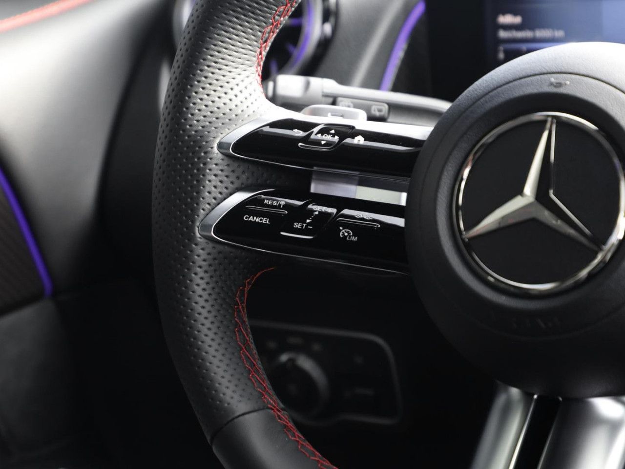 Mercedes-Benz GLB – Bild 13