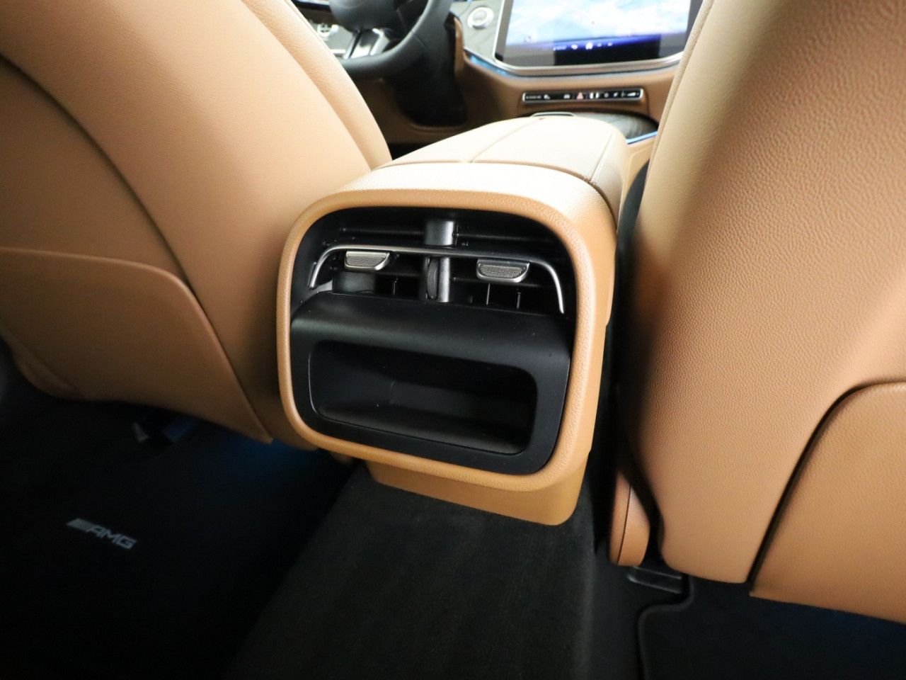 Mercedes-Benz E-Klasse – Bild 24