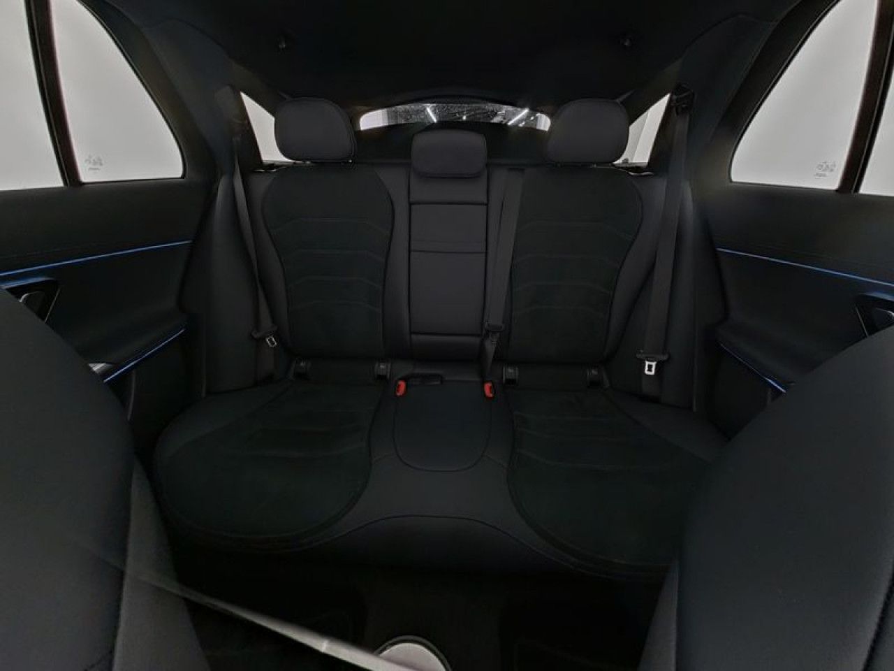 Mercedes-Benz E-Klasse – Bild 7