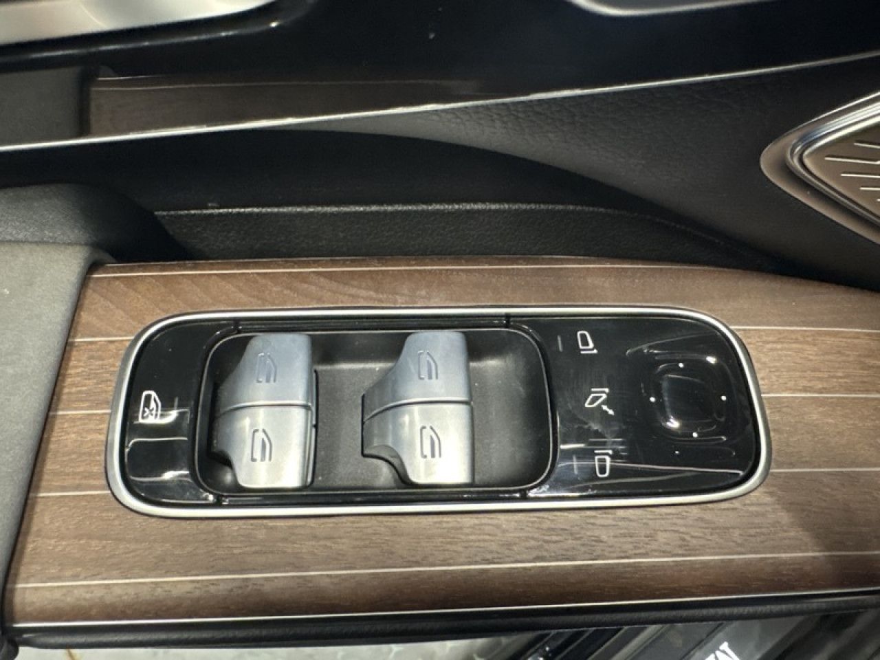 Photo du v&eacute;hicule 15 / 18