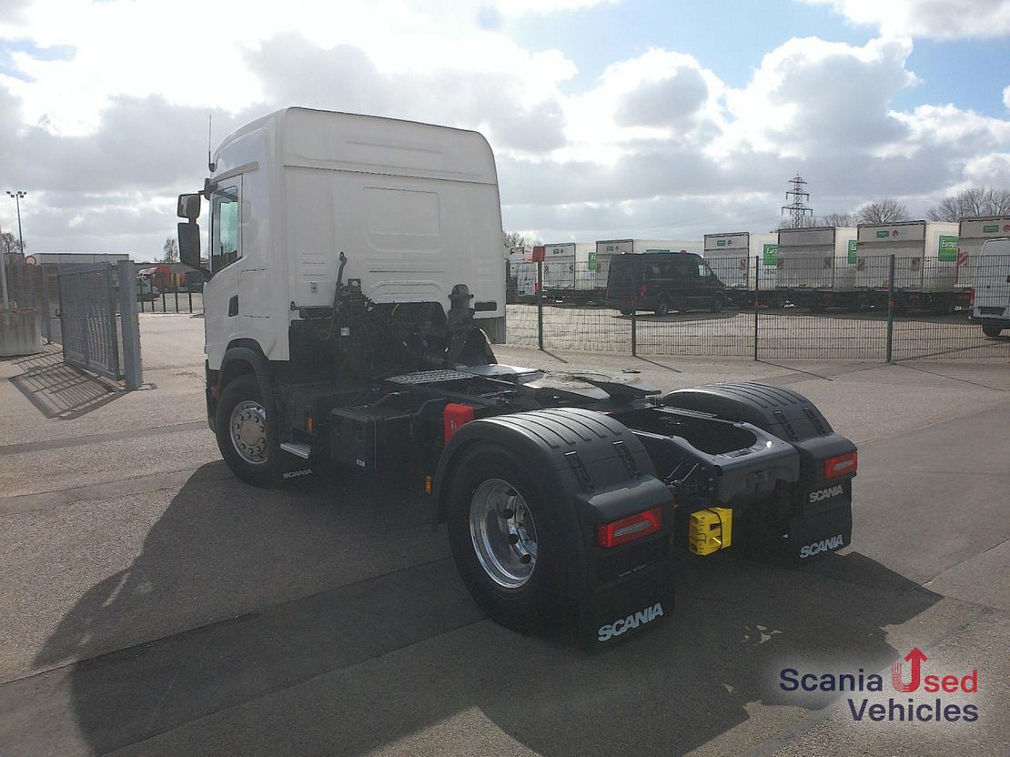 Vehicle image 5 / 20