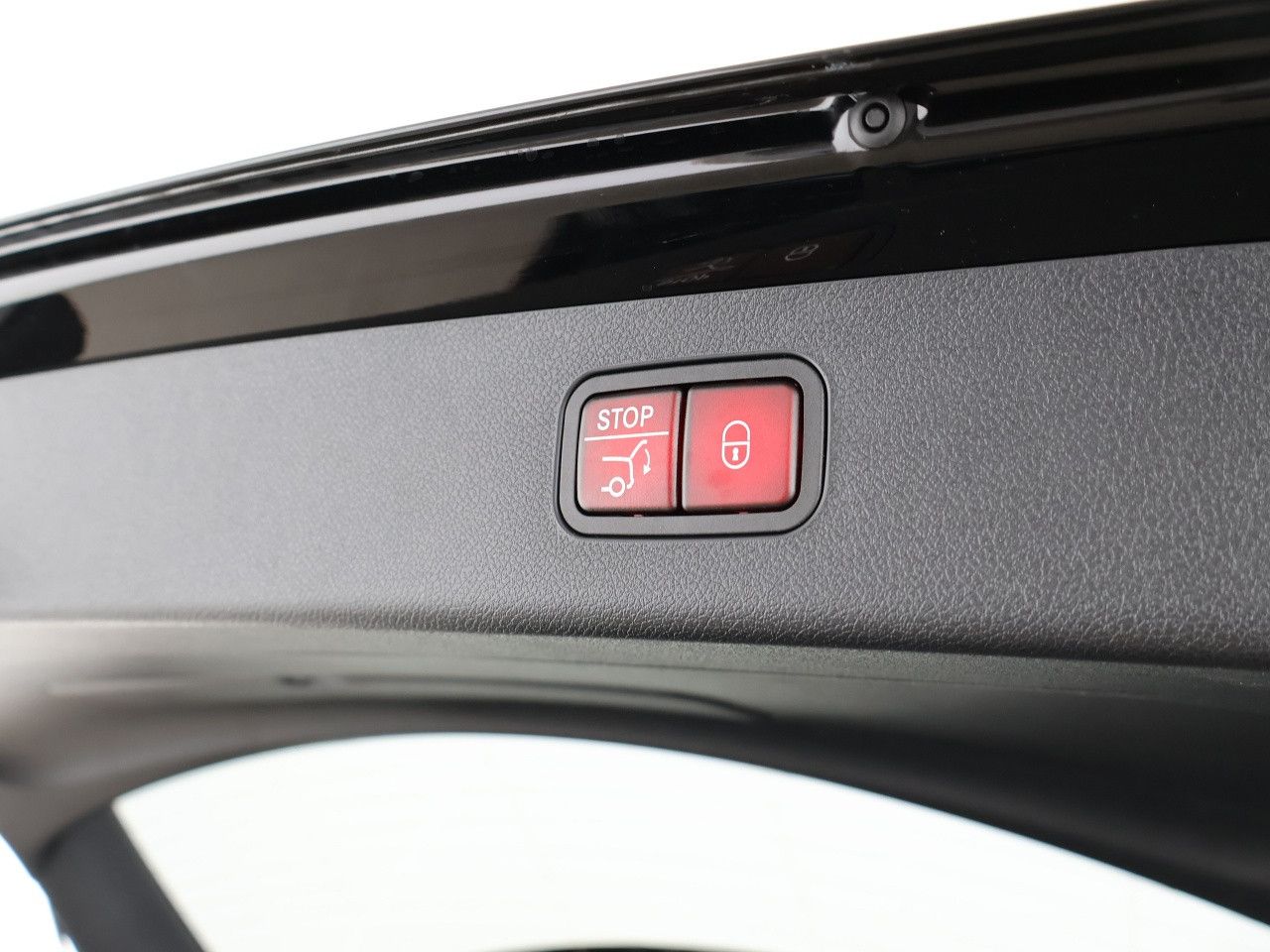 Mercedes-Benz E-Klasse – Bild 21