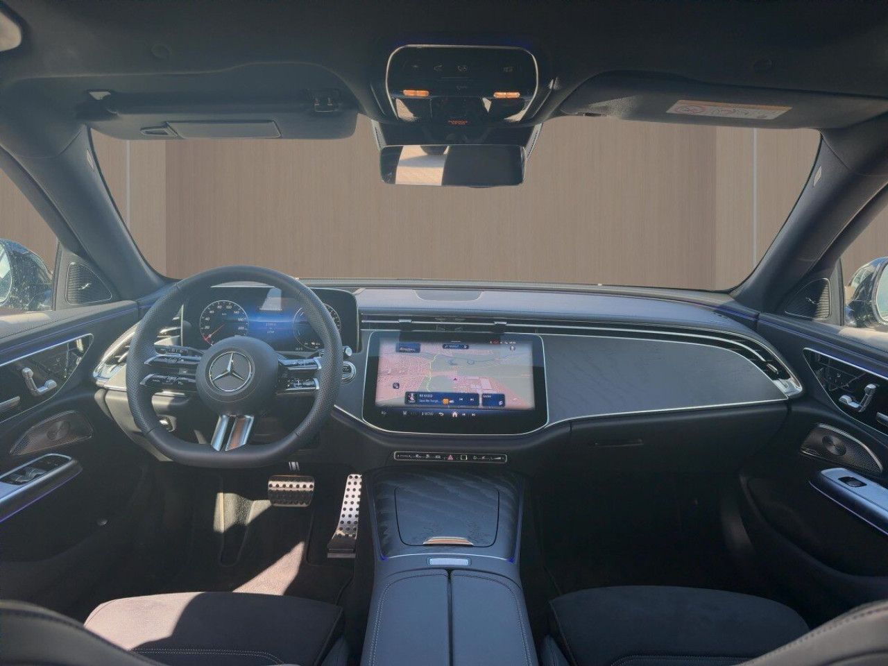 Mercedes-Benz E-Klasse – Bild 8