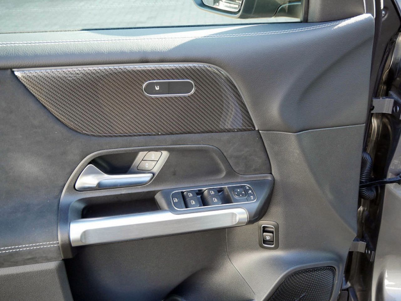 Mercedes-Benz GLB – Bild 13