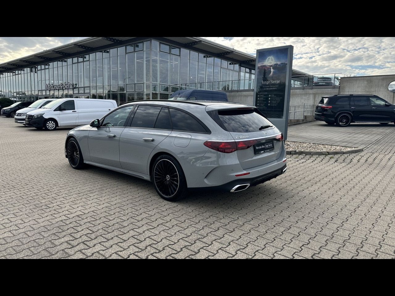 Mercedes-Benz E-Klasse – Bild 8
