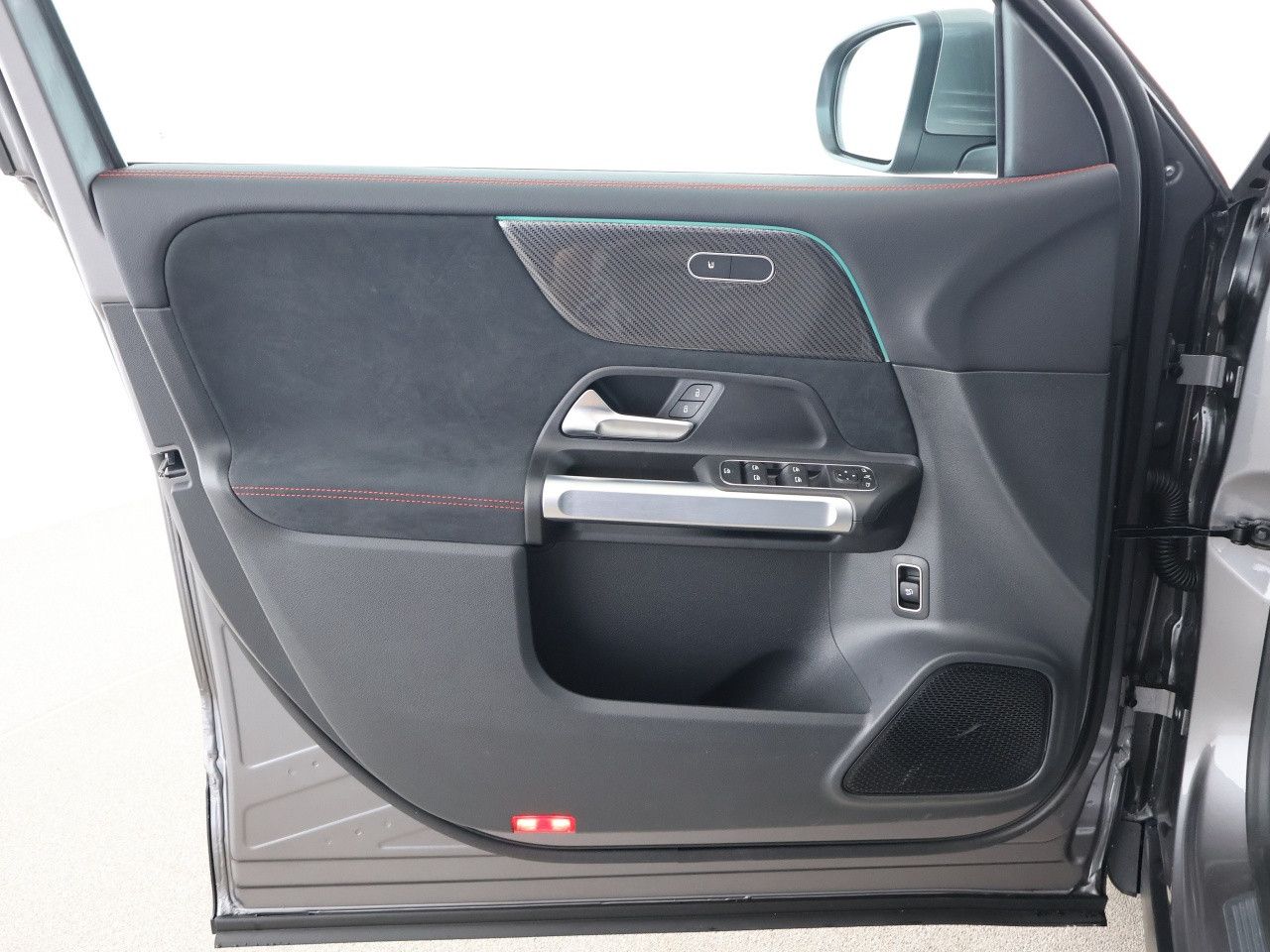 Mercedes-Benz GLB – Bild 12