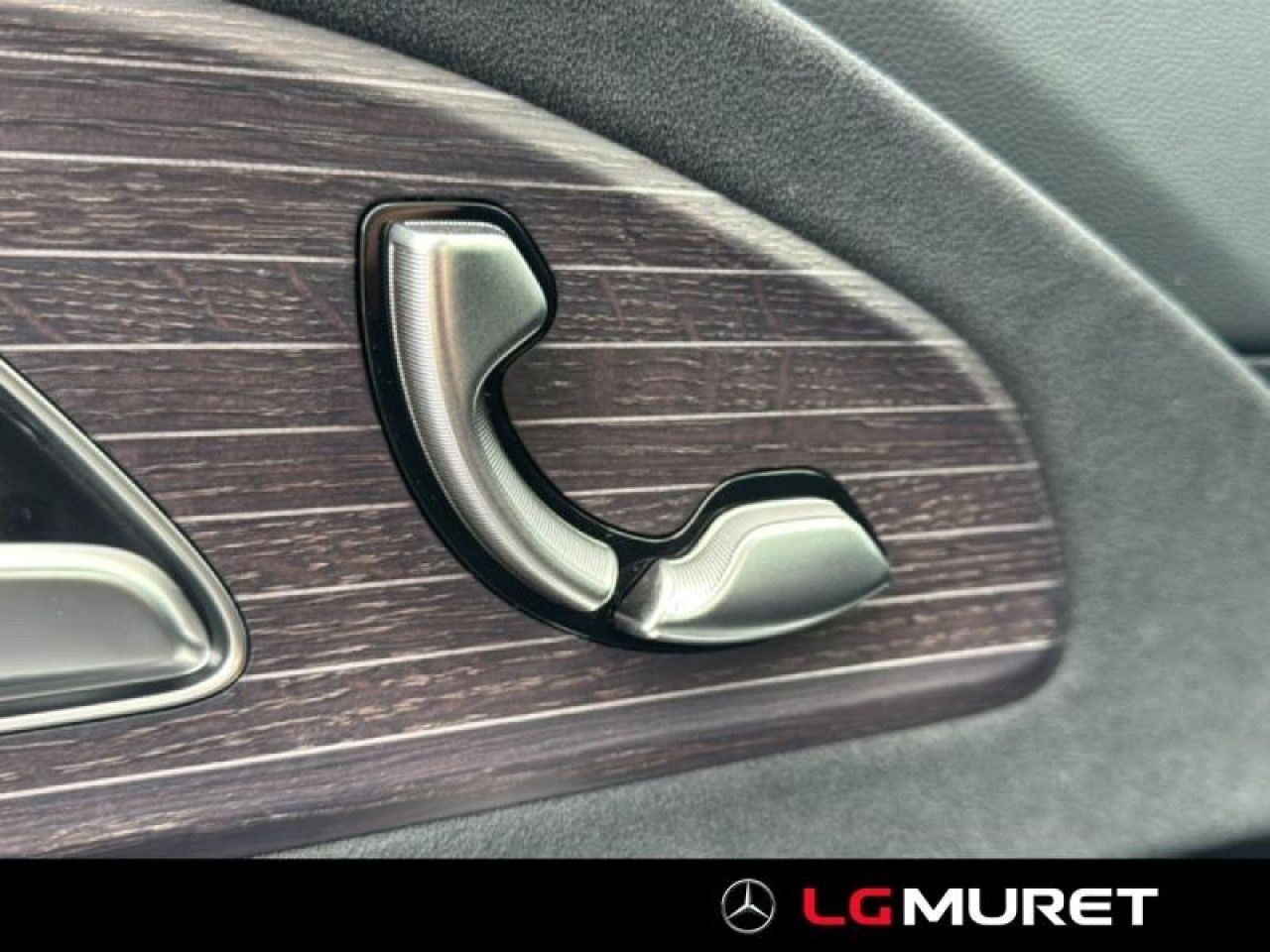 Photo du v&eacute;hicule 15 / 18