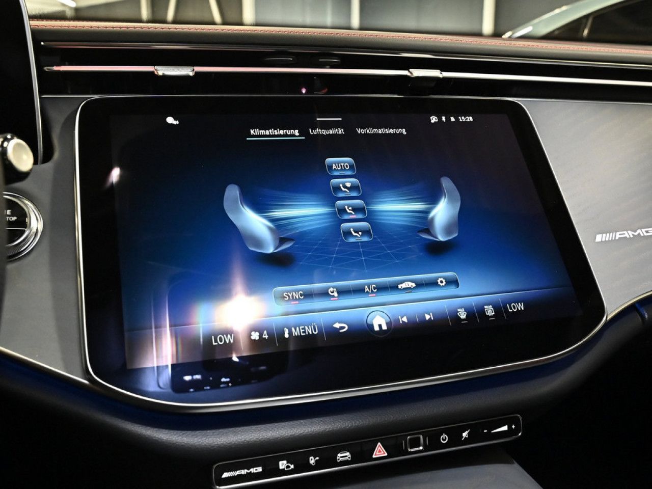 Mercedes-Benz E-Klasse – Bild 15