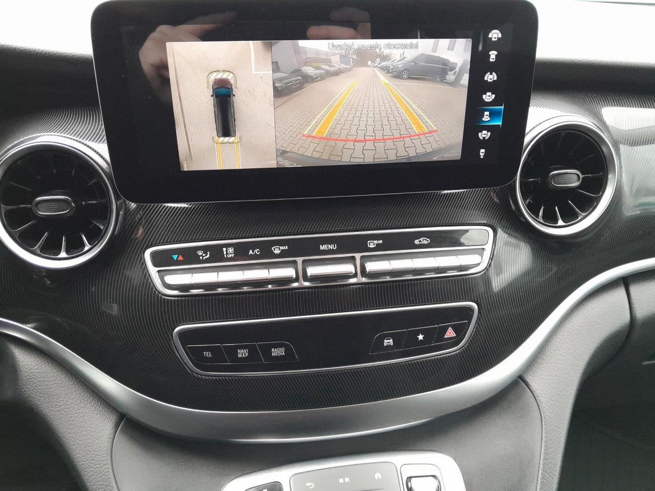 Zdjęcie pojazdu 16 / 20