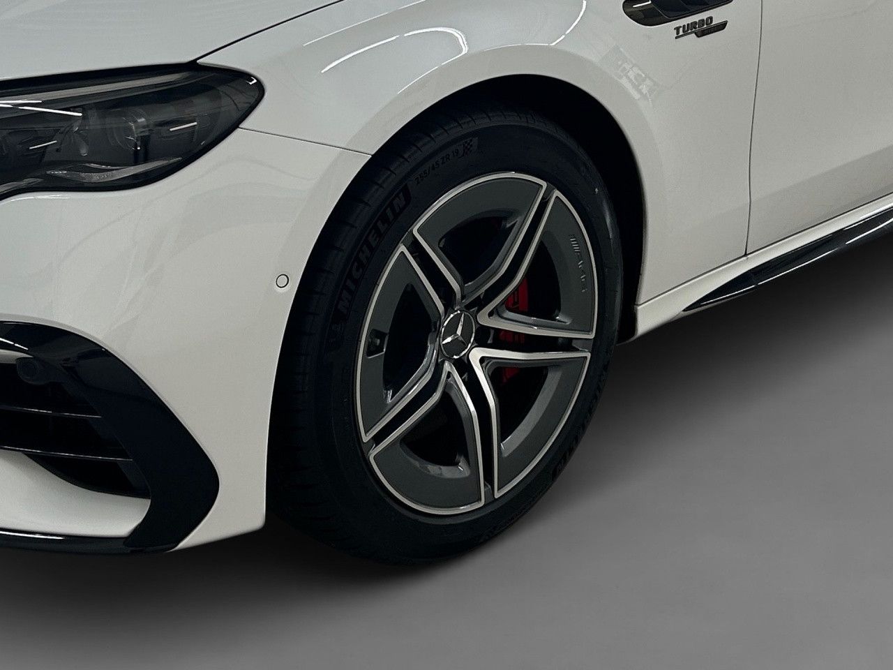 Mercedes-Benz E-Klasse – Bild 9