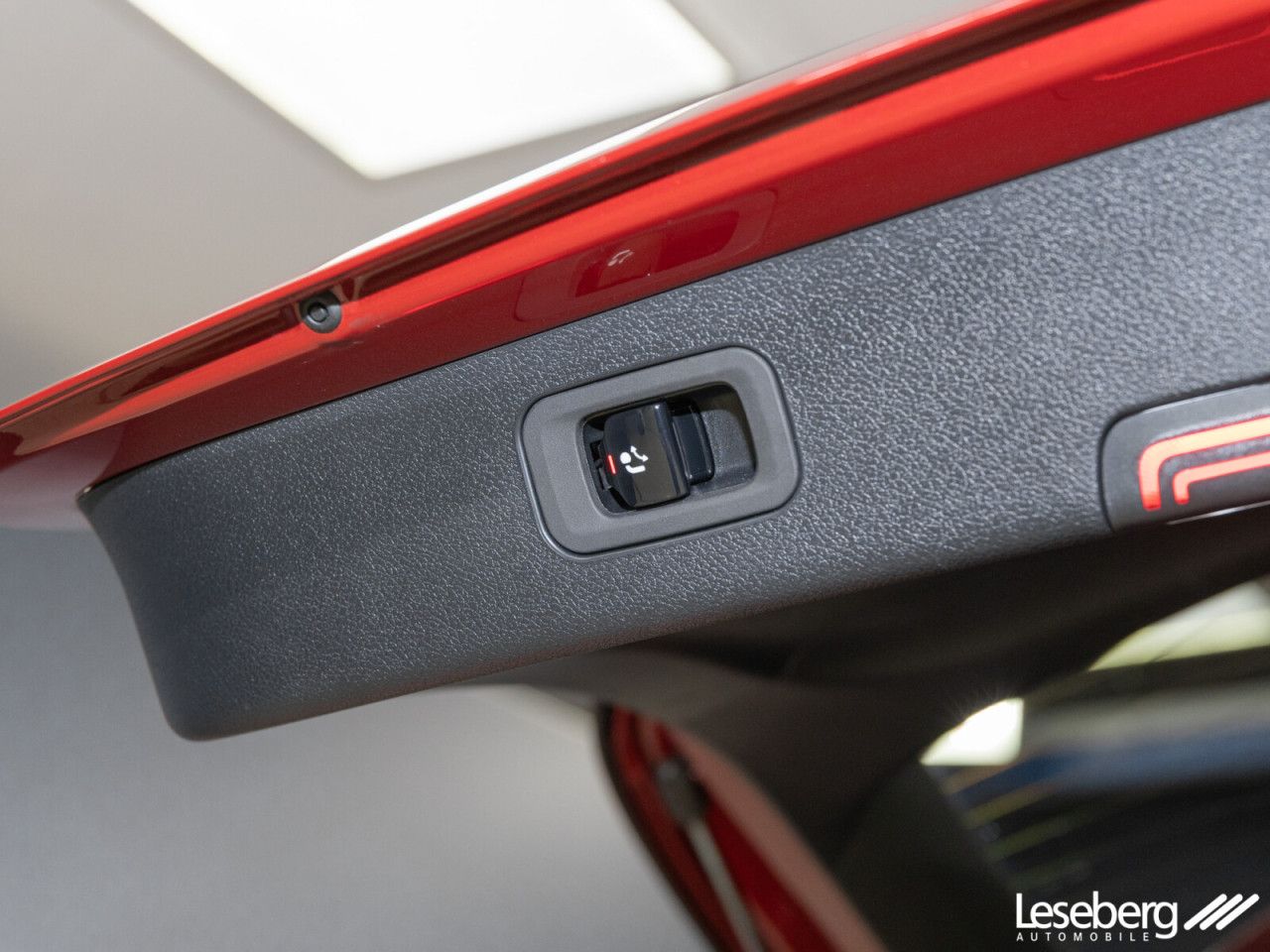 Mercedes-Benz E-Klasse – Bild 10