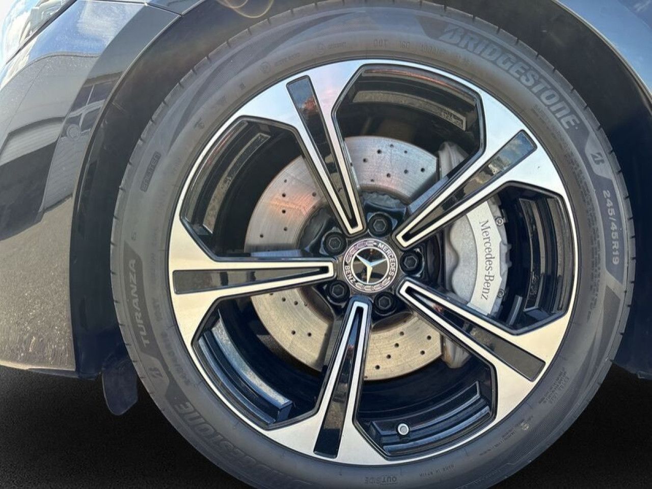 Mercedes-Benz E-Klasse – Bild 8
