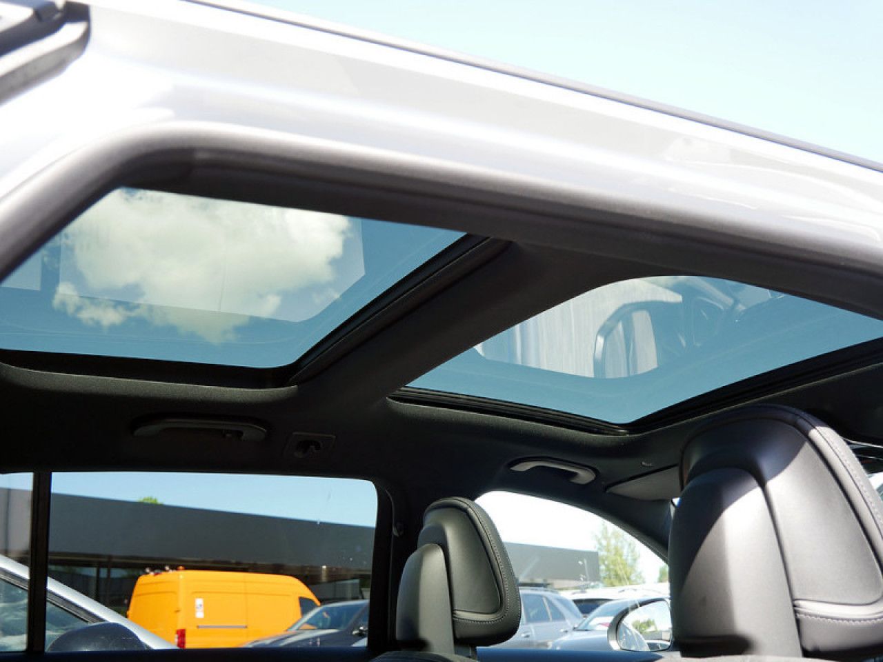 Mercedes-Benz C-Klasse – Bild 8