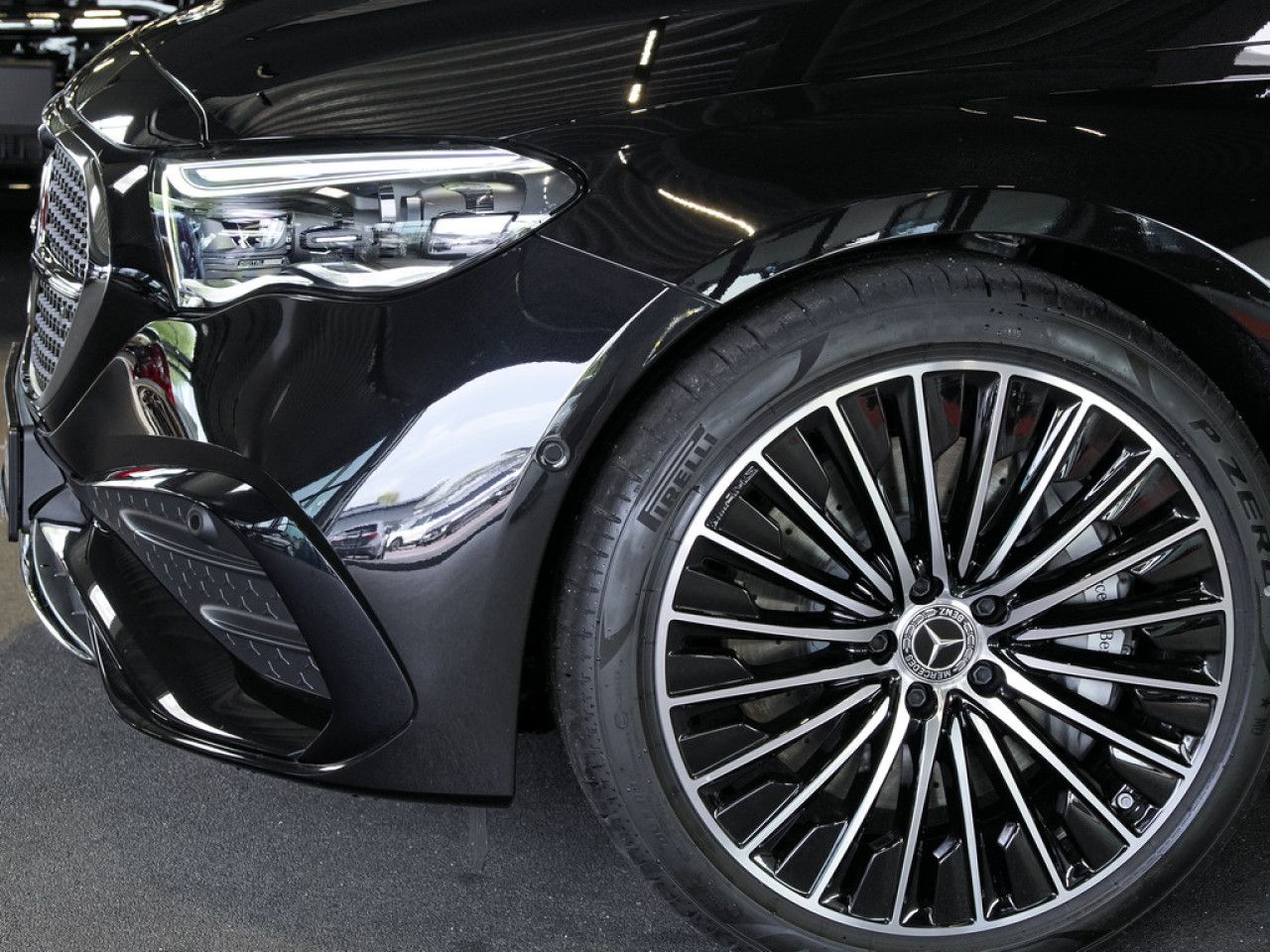 Mercedes-Benz E-Klasse – Bild 3