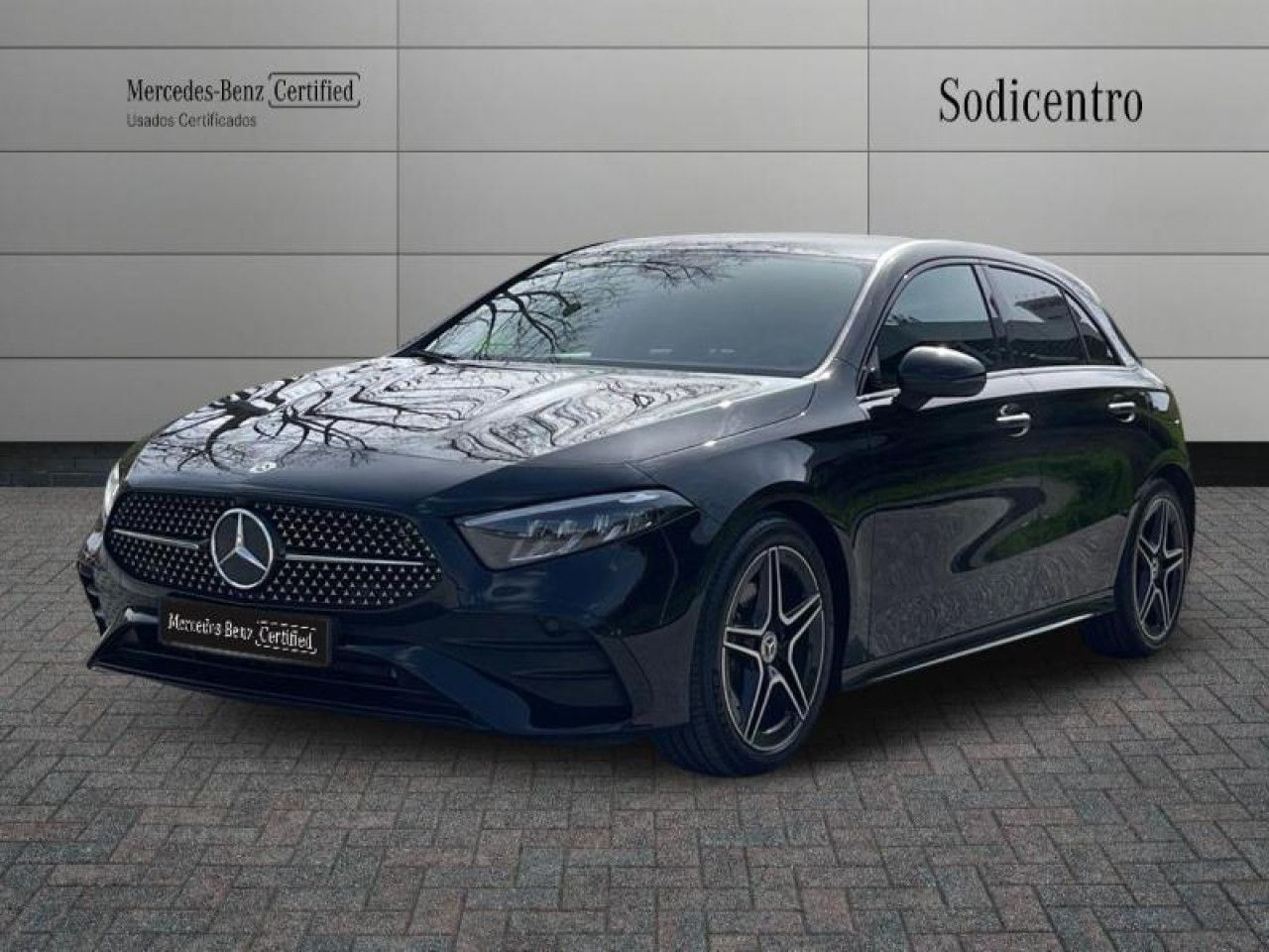 Imagem do ve&iacute;culo 1 / 20