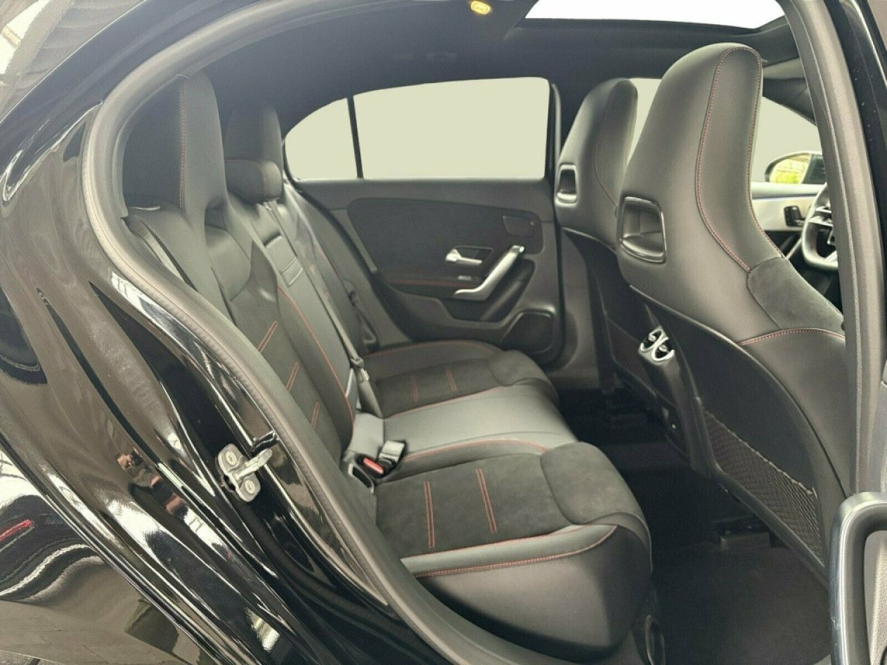 Mercedes-Benz A-Klasse – Bild 13