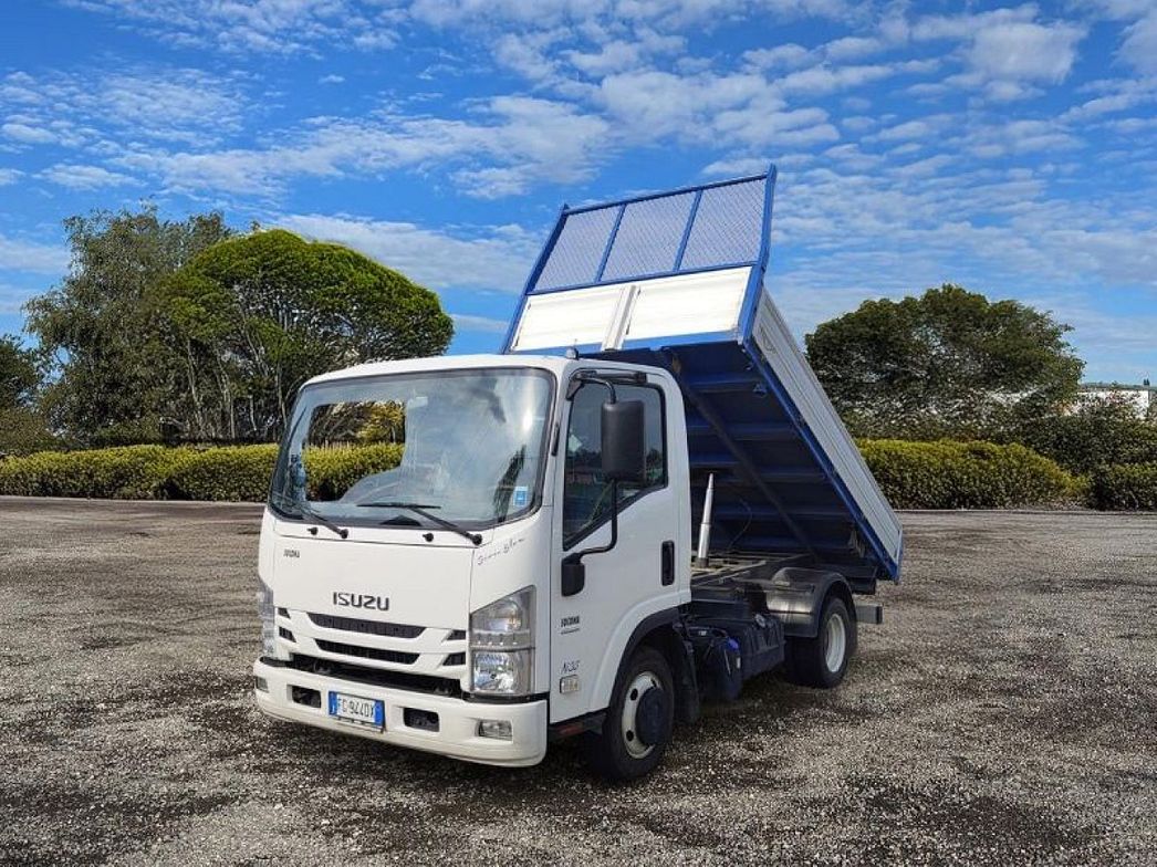 Isuzu | N35