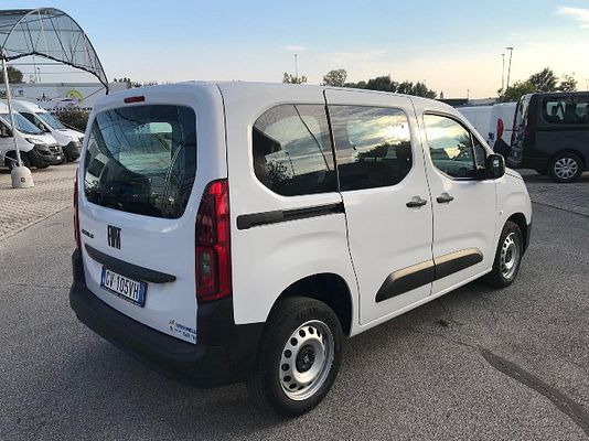 Immagine del veicolo 7 / 20