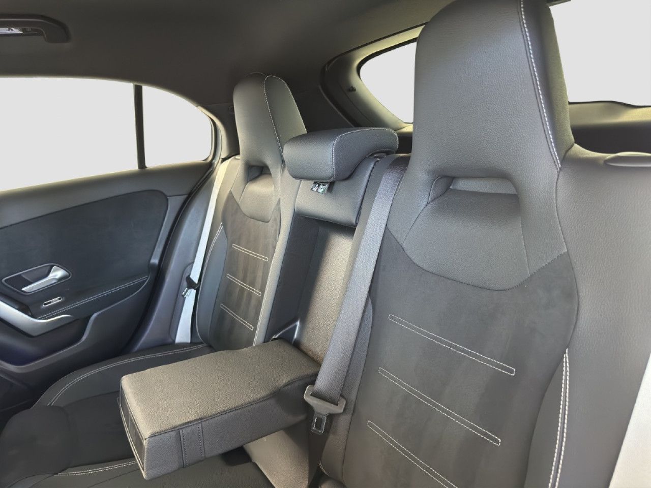 Mercedes-Benz A-Klasse – Bild 12