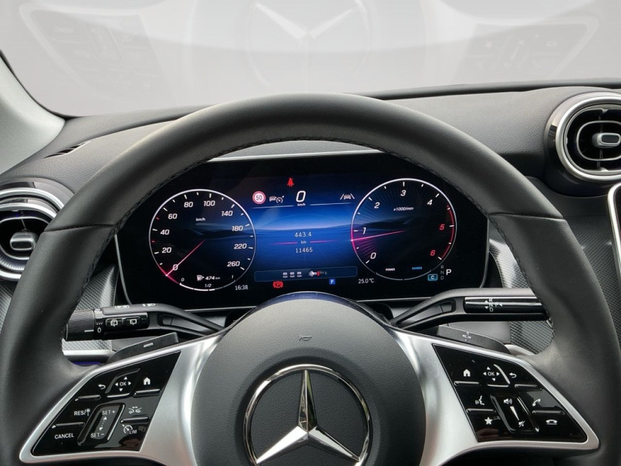 Mercedes-Benz GLC – Bild 16