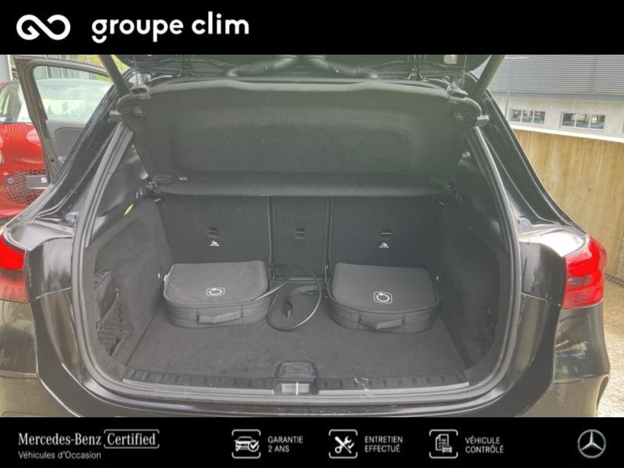 Photo du v&eacute;hicule 12 / 18