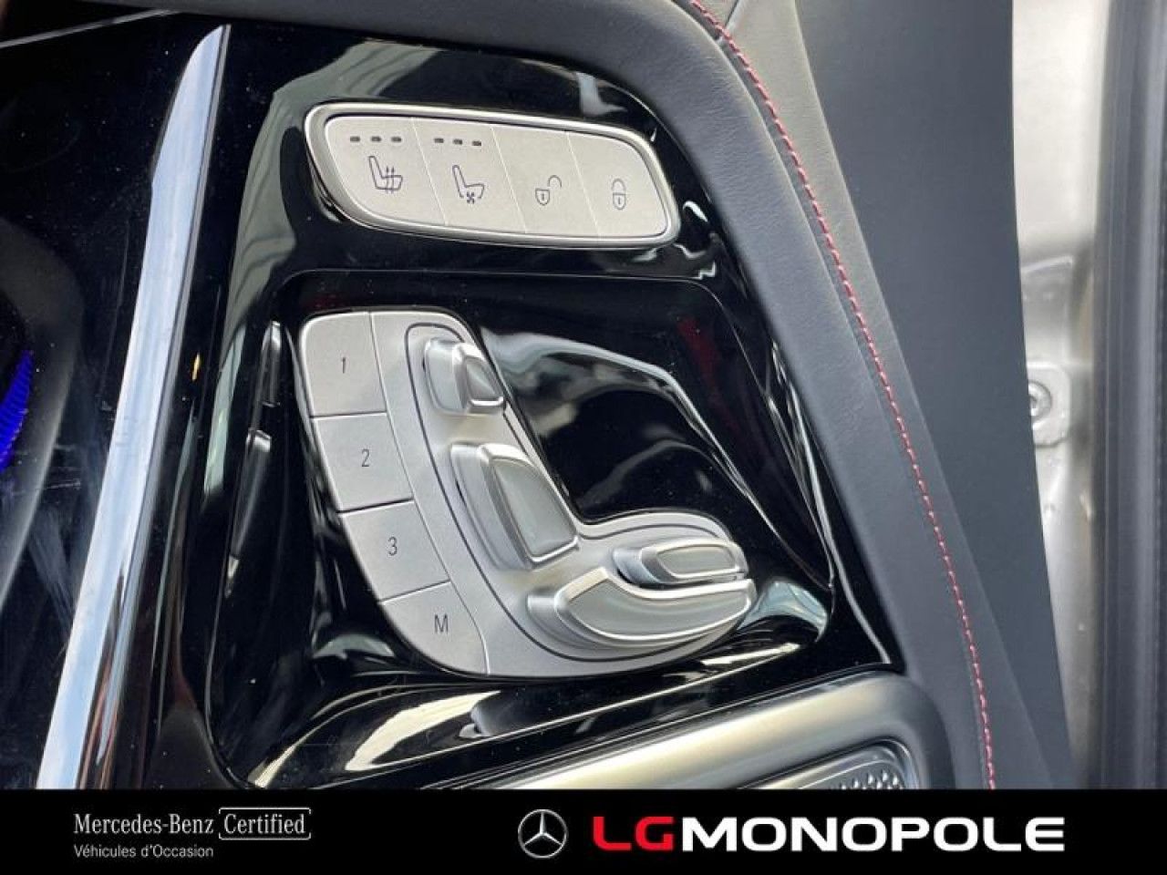 Photo du v&eacute;hicule 15 / 18