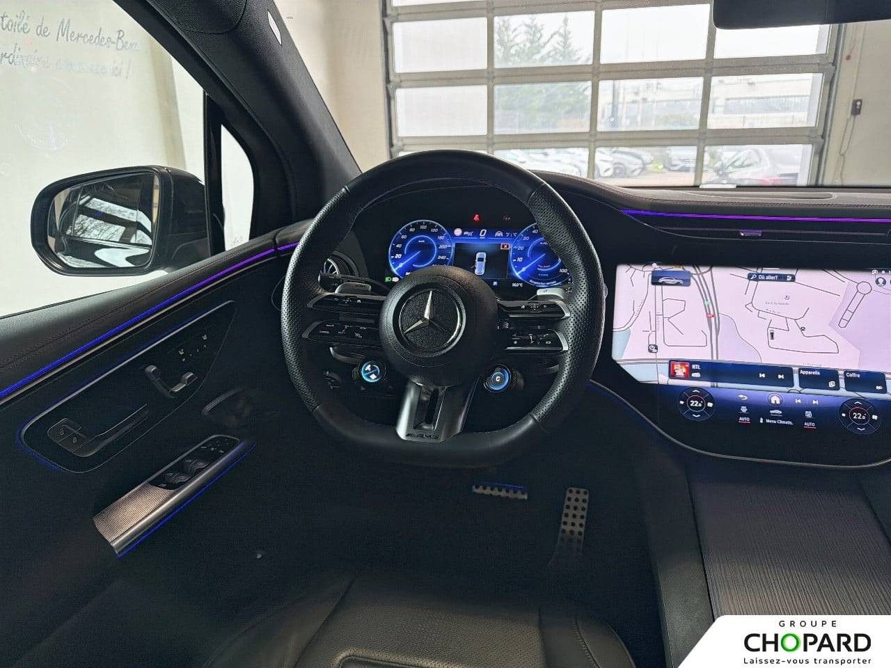 Photo du v&eacute;hicule 2 / 18