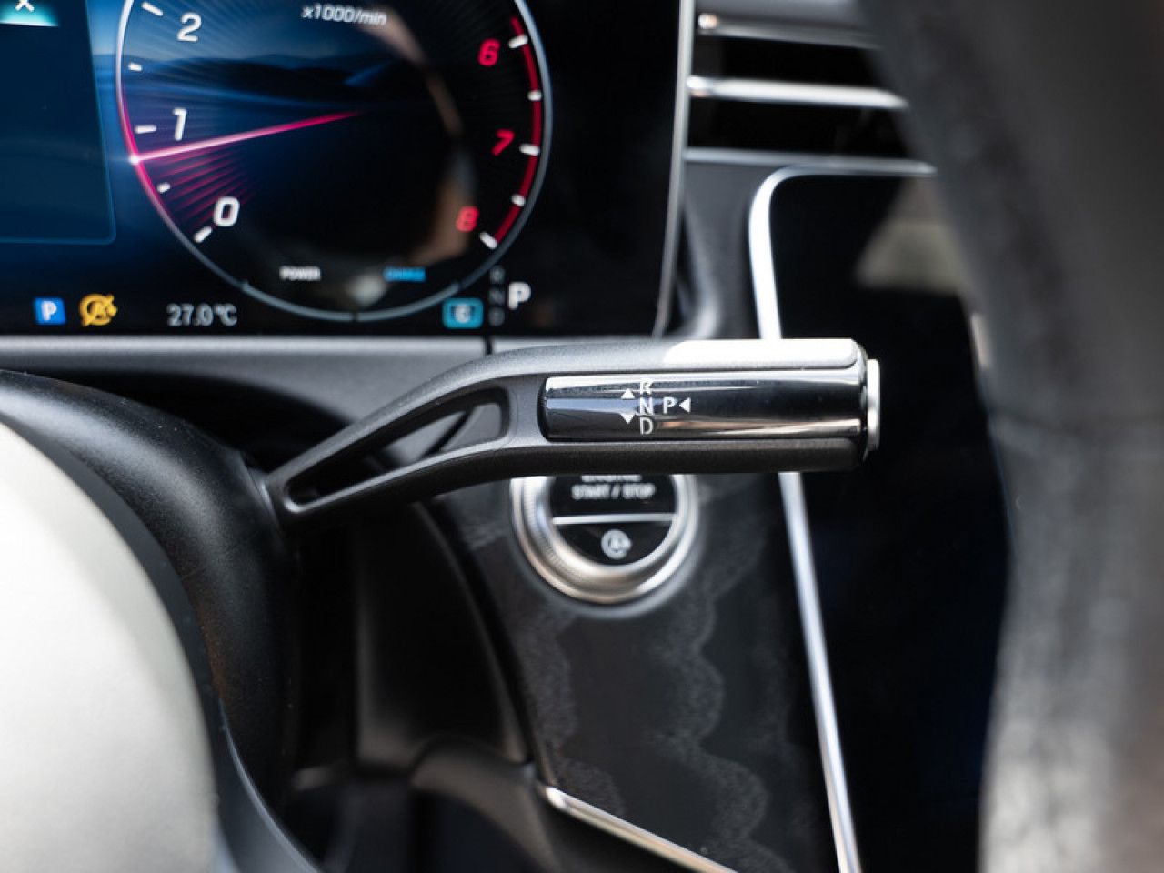 Mercedes-Benz E-Klasse – Bild 18