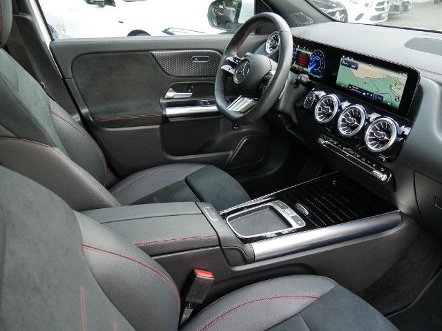 Mercedes-Benz EQA 300