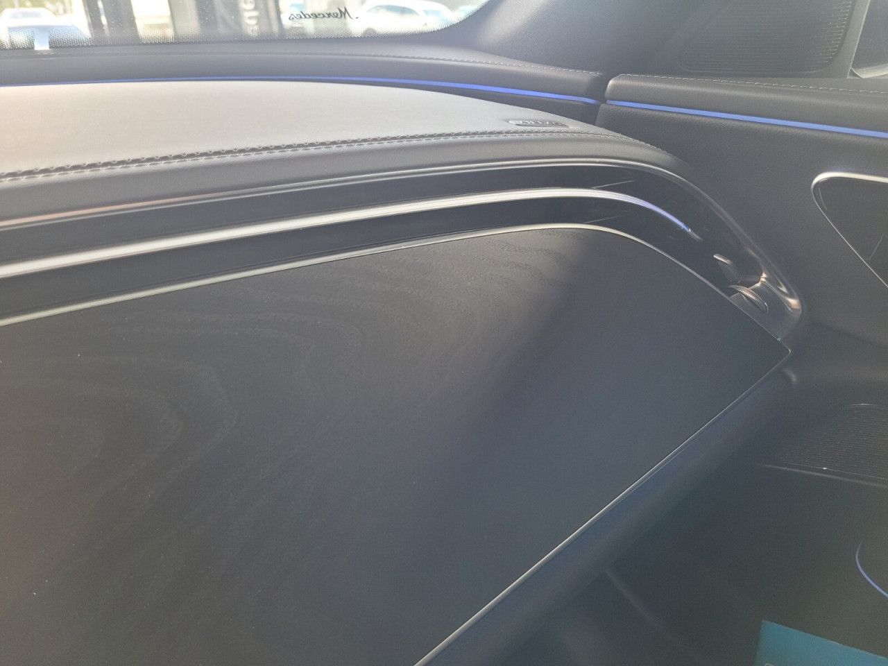 Mercedes-Benz E-Klasse – Bild 18