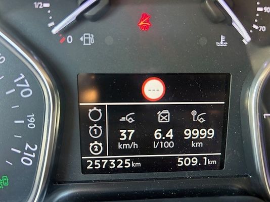 Vehicle image 15 / 15