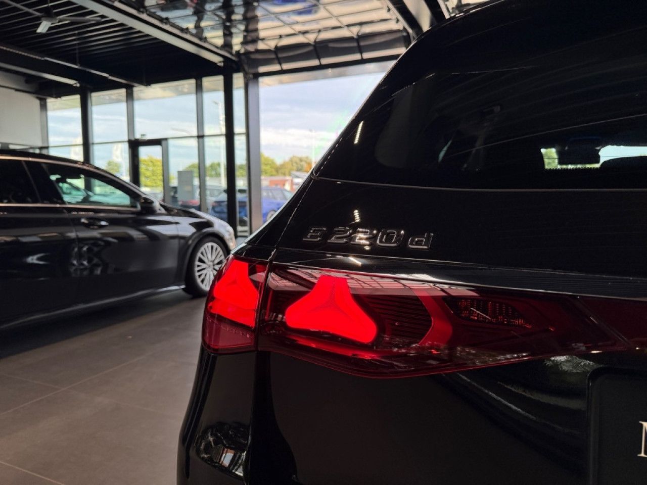 Mercedes-Benz E-Klasse – Bild 10