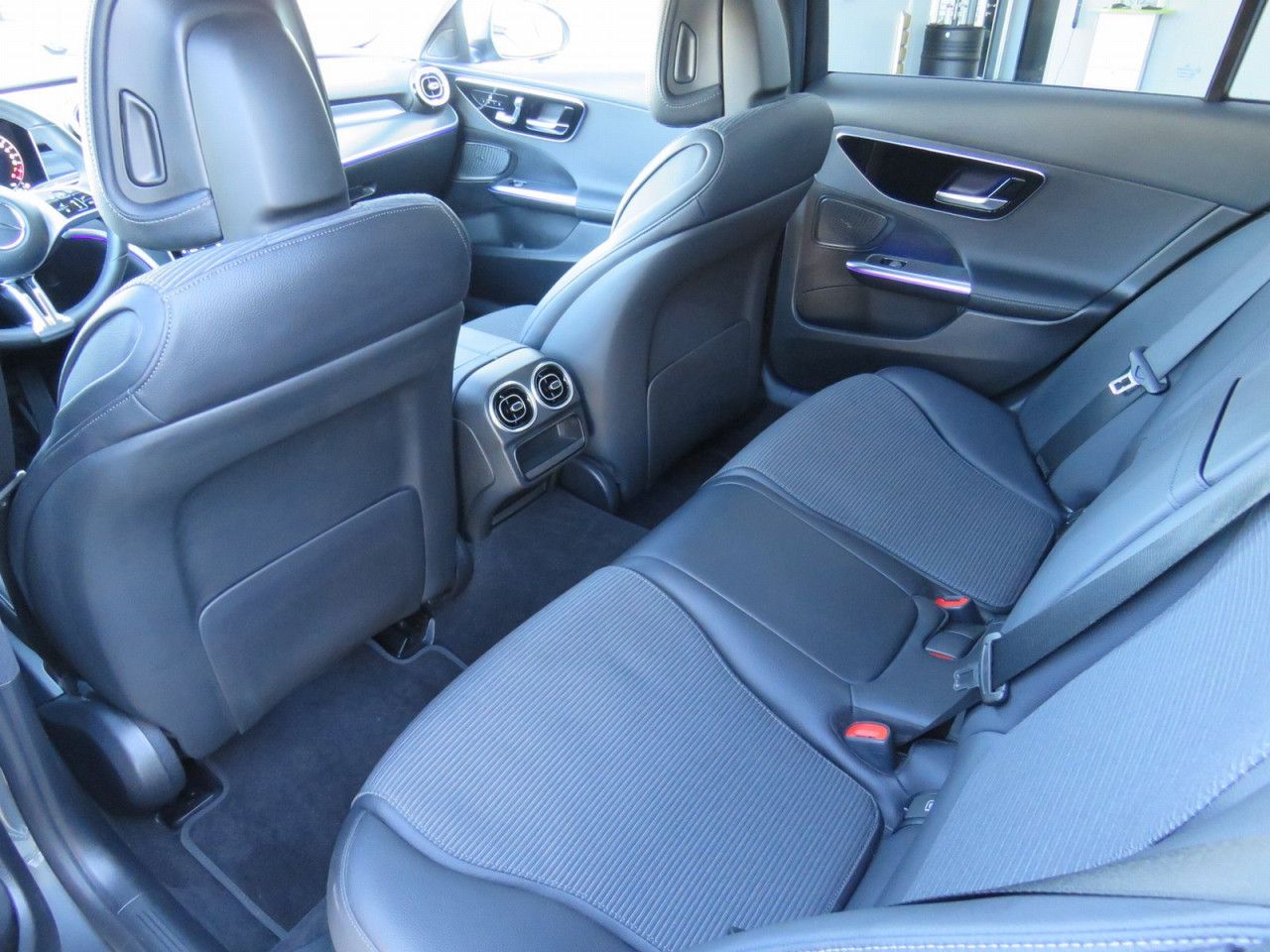 Mercedes-Benz C-Klasse – Bild 17