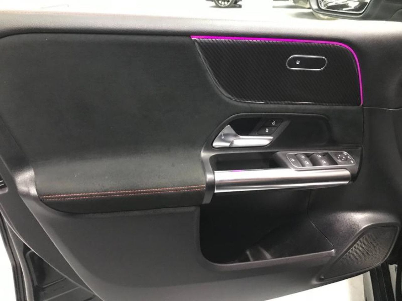 Photo du véhicule 17 / 18