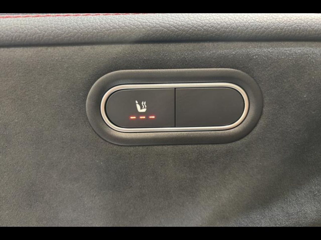 Photo du v&eacute;hicule 18 / 18