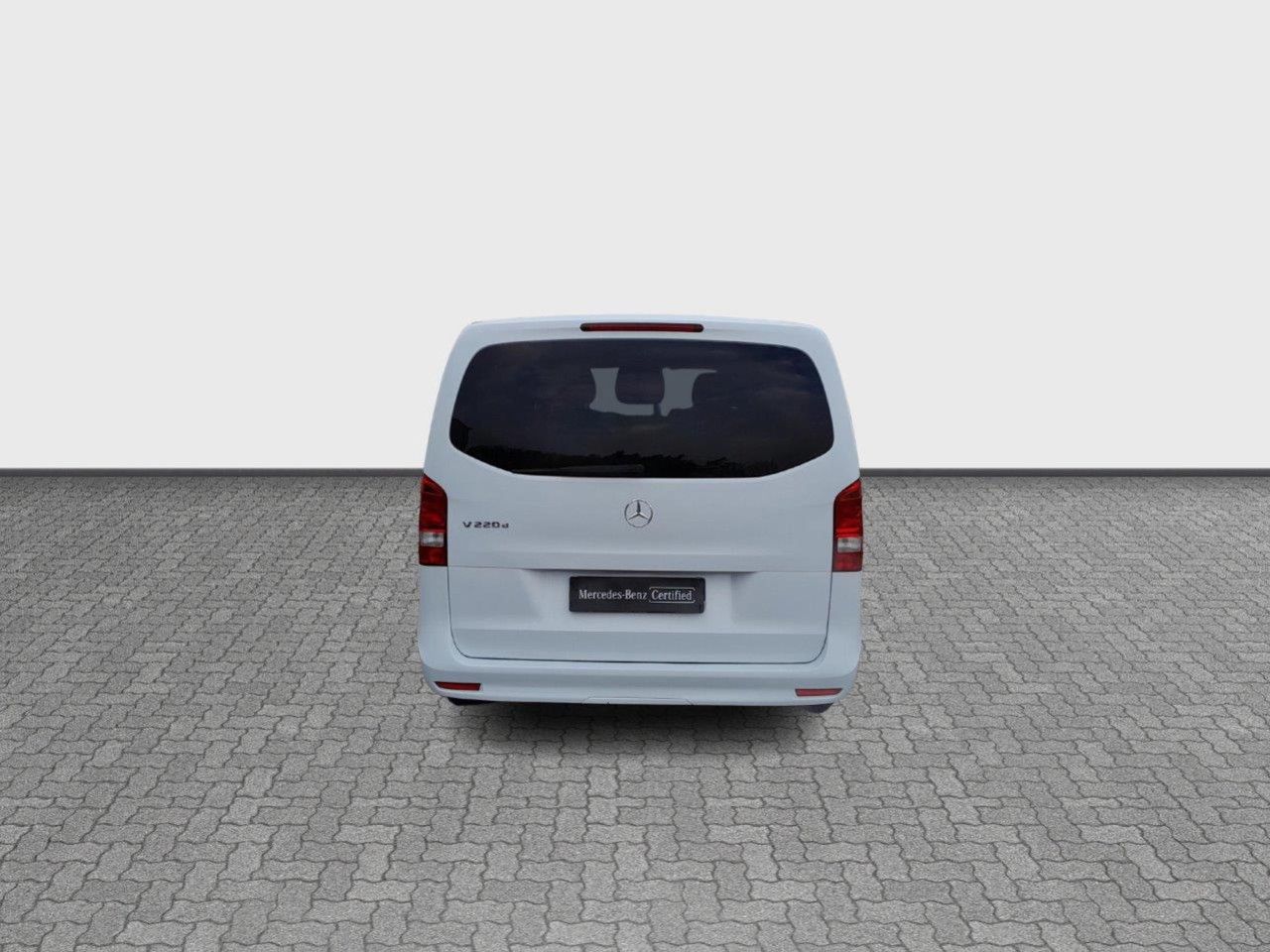 Zdjęcie pojazdu 10 / 19