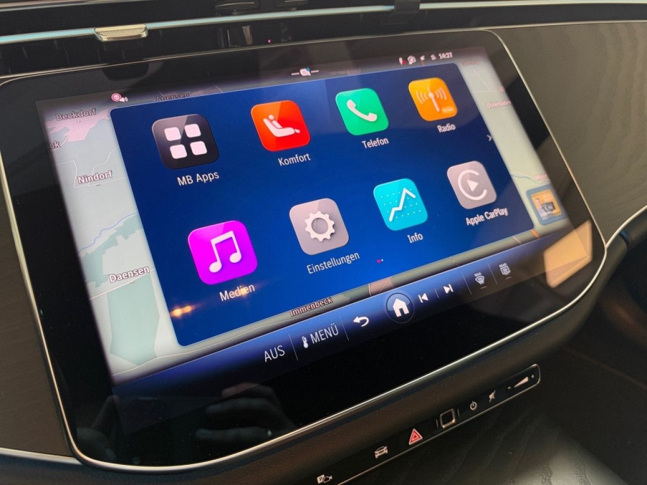 Mercedes-Benz E-Klasse – Bild 27