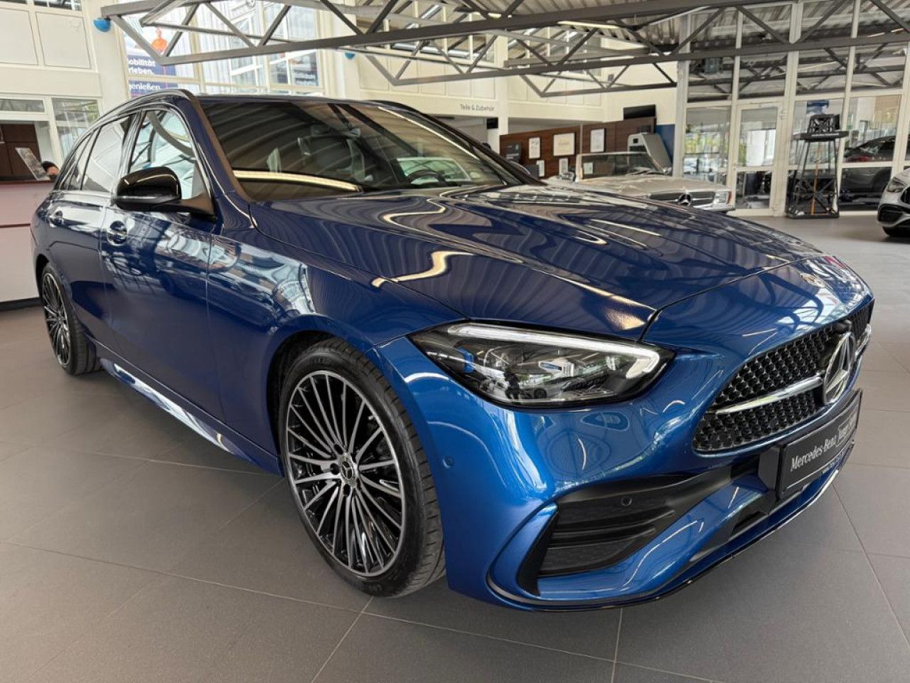 Mercedes-Benz C-Klasse – Bild 3