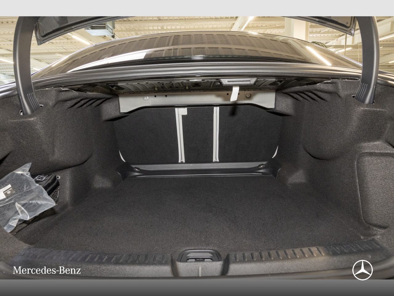 Mercedes-Benz E-Klasse – Bild 15