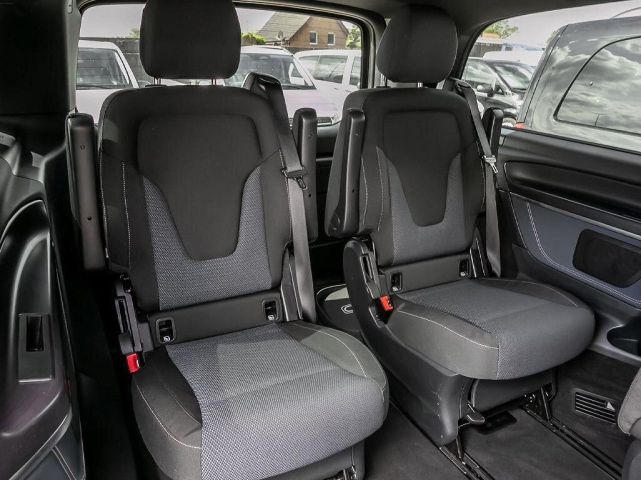 Mercedes-Benz EQV – Bild 7