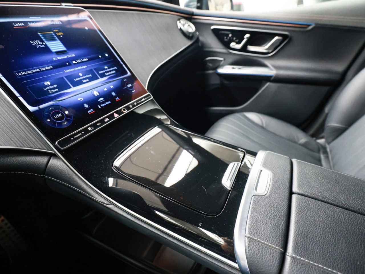 Mercedes-Benz EQE – Bild 16