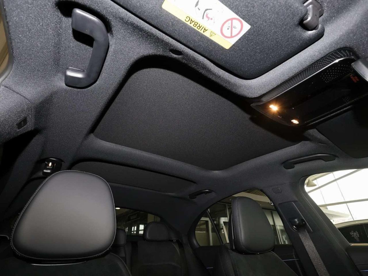 Mercedes-Benz E-Klasse – Bild 7