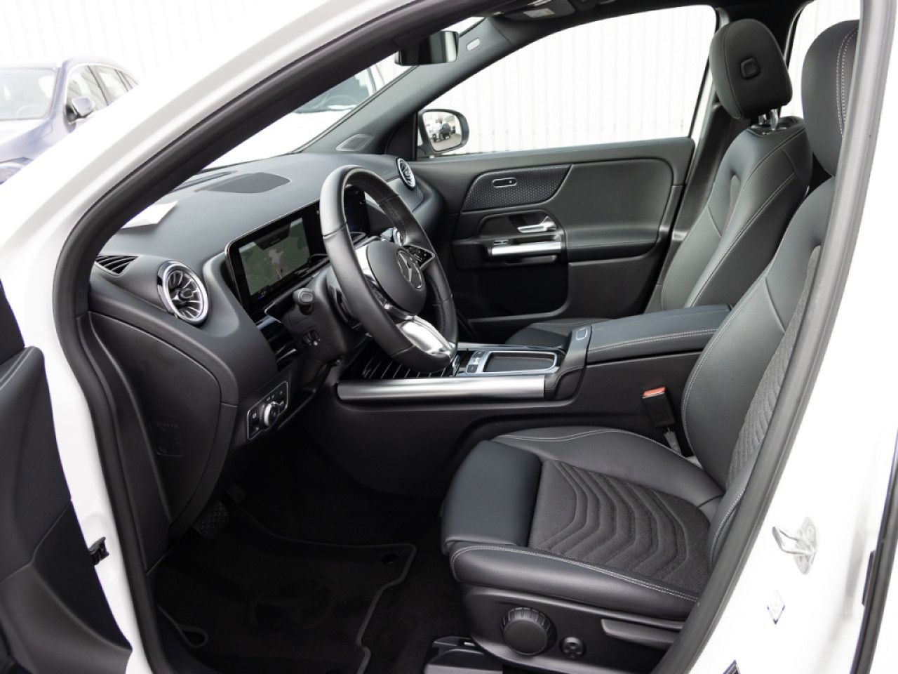 Fahrzeugbild 17 / 19