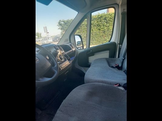 Vehicle image 20 / 20