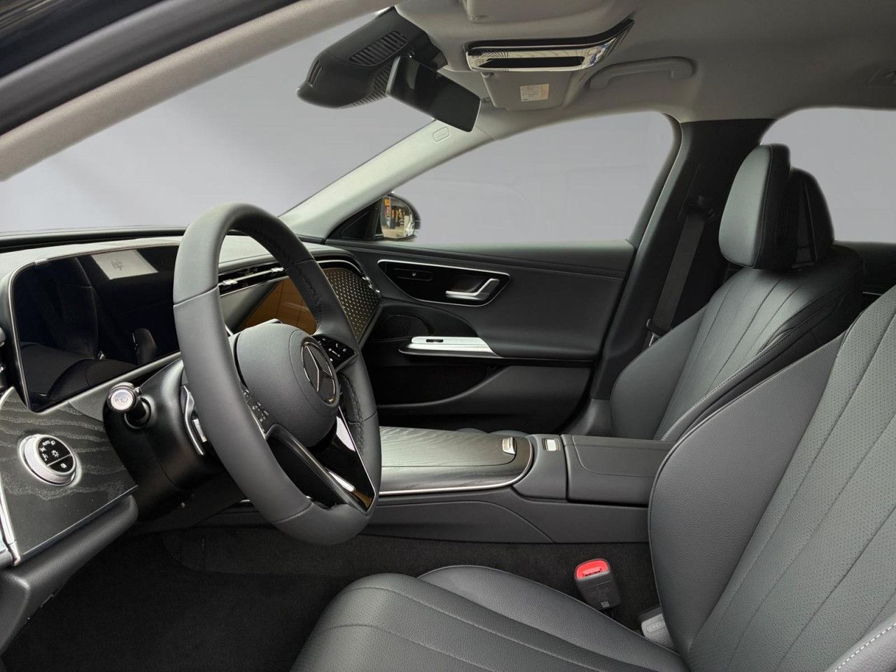 Mercedes-Benz E-Klasse – Bild 10